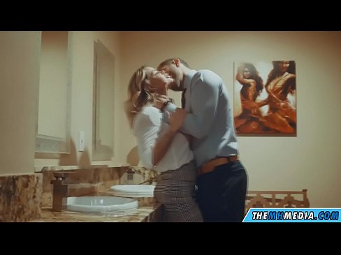 ❤️ ווען אַ באַסטי בלאָנדע סידוס איר אין אַ ציבור אָפּטריט ❤️ פּאָרנאָ ביי אונדז yi.xxxdeutschepornos.ru ☑